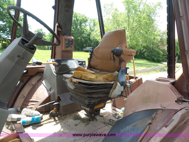 image for item AV9917 1990 Case 580K backhoe