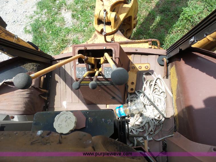image for item AV9917 1990 Case 580K backhoe