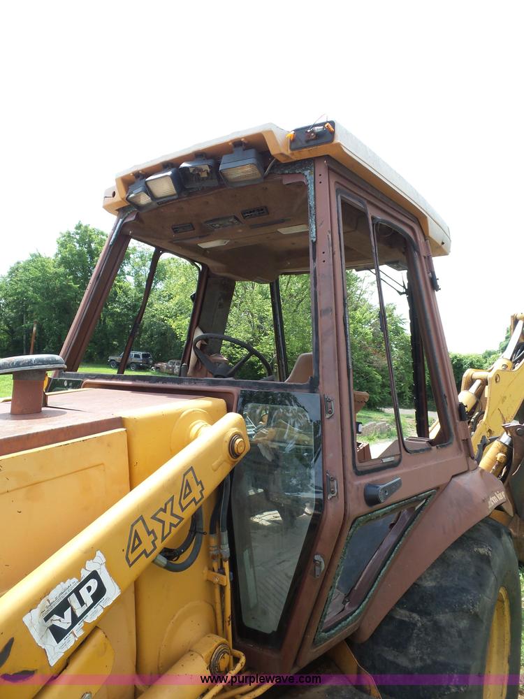 image for item AV9917 1990 Case 580K backhoe