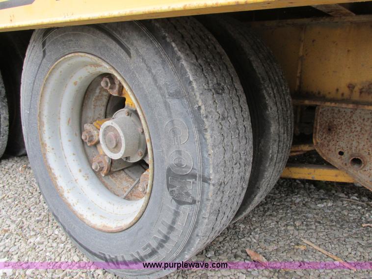 image for item AW9778 1993 Trail King TK40LP trailer