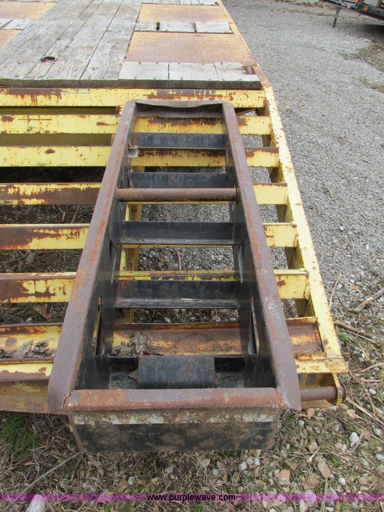 image for item AW9778 1993 Trail King TK40LP trailer