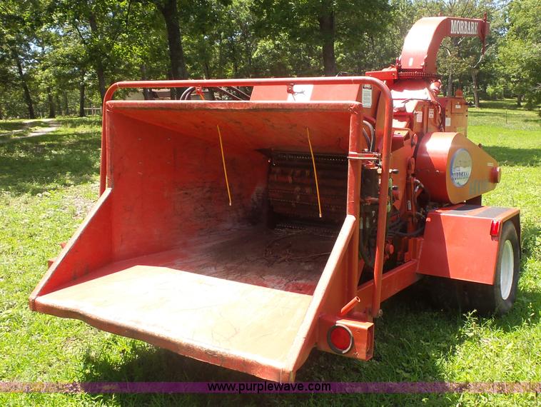 image for item BS9832 2001 Mobark Hurricane 2400XL brush chipper