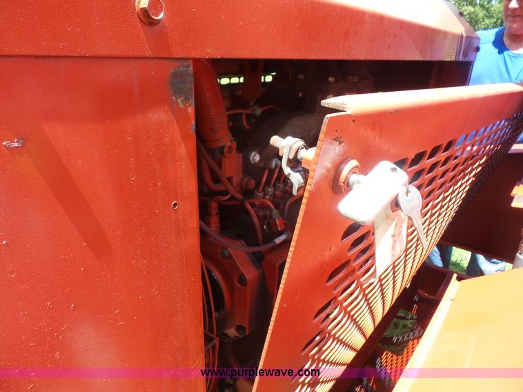 image for item BS9832 2001 Mobark Hurricane 2400XL brush chipper