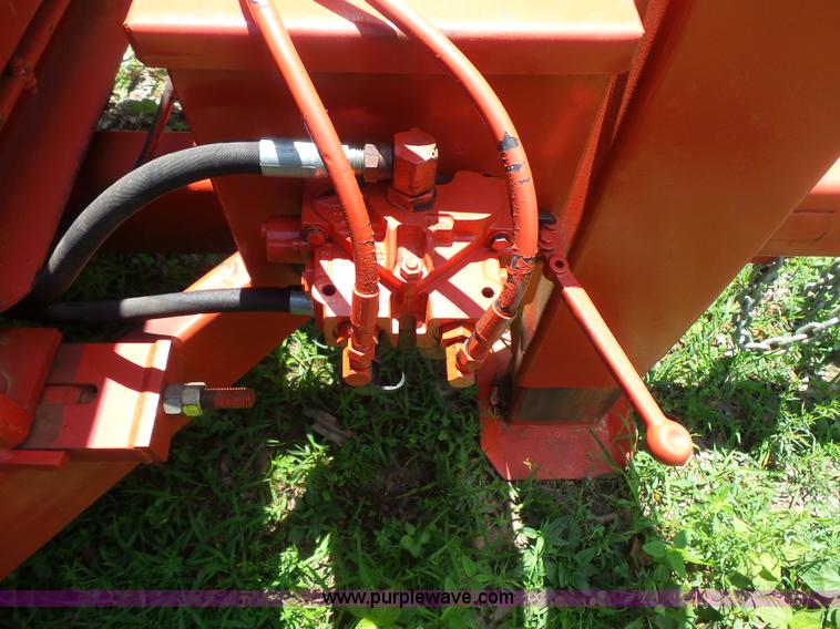 image for item BS9832 2001 Mobark Hurricane 2400XL brush chipper