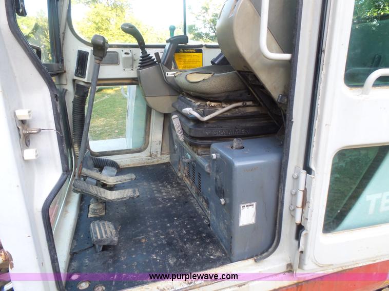 image for item BS9838 2002 Takeuchi TB145 compact excavator