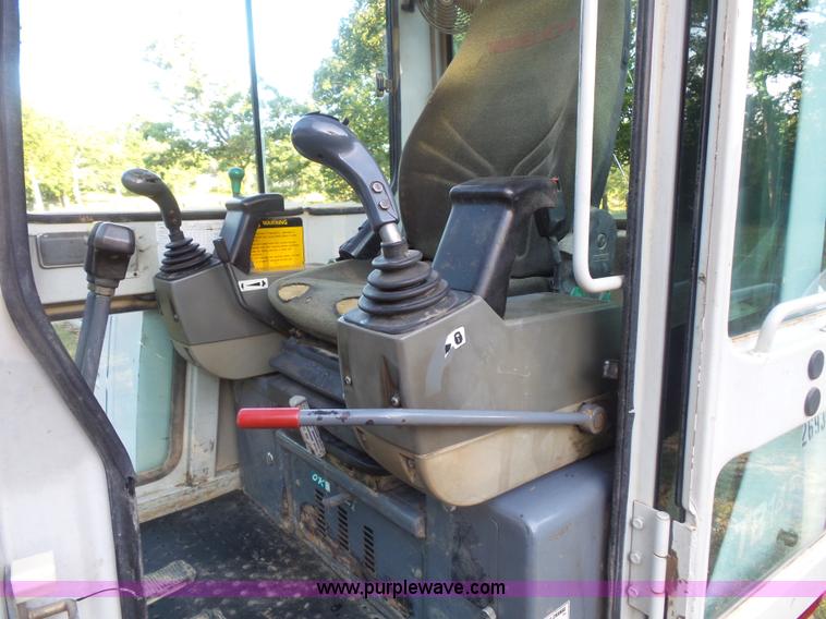 image for item BS9838 2002 Takeuchi TB145 compact excavator