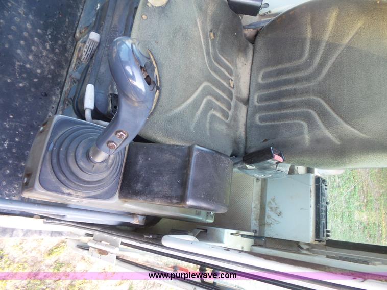 image for item BS9838 2002 Takeuchi TB145 compact excavator