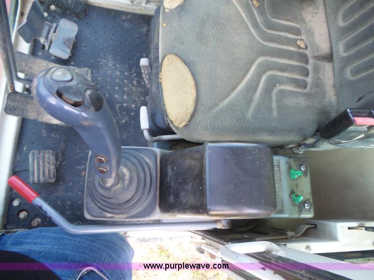 image for item BS9838 2002 Takeuchi TB145 compact excavator