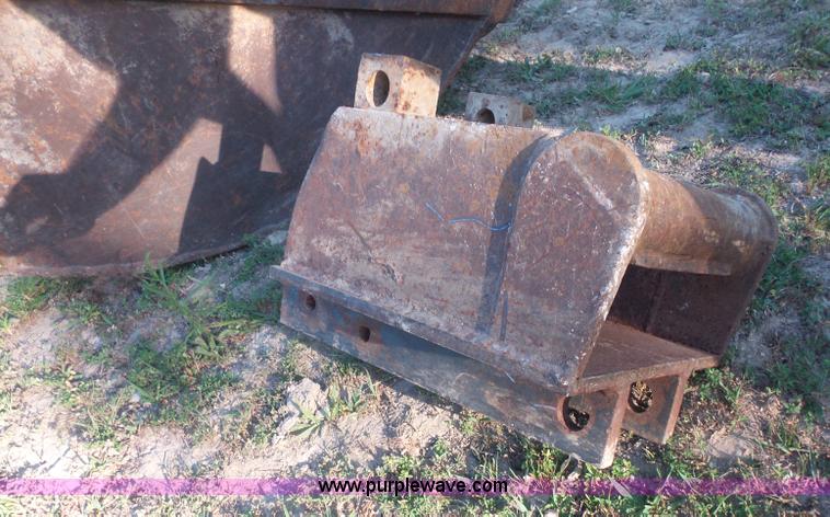 image for item BS9838 2002 Takeuchi TB145 compact excavator