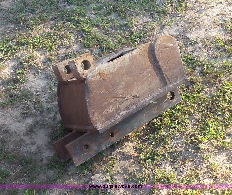 image for item BS9838 2002 Takeuchi TB145 compact excavator