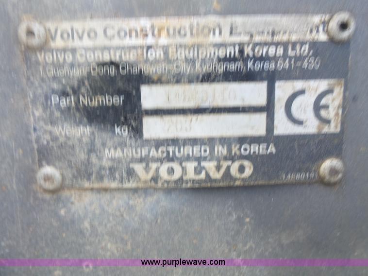 image for item BS9845 42"W bucket and hydrualic thumb