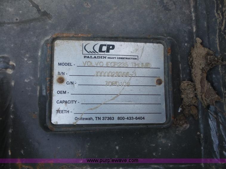 image for item BS9845 42"W bucket and hydrualic thumb