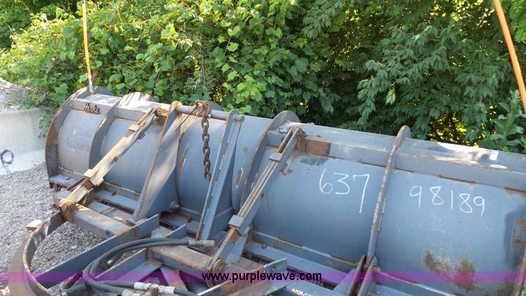 image for item BS9875 Henke snow plow