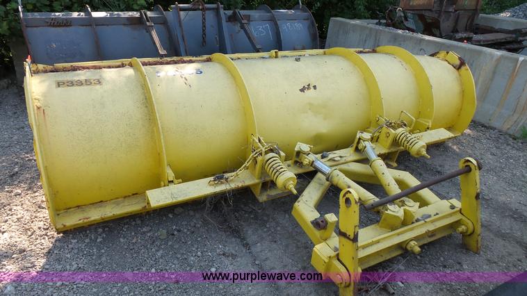 image for item BS9876 Snow plow