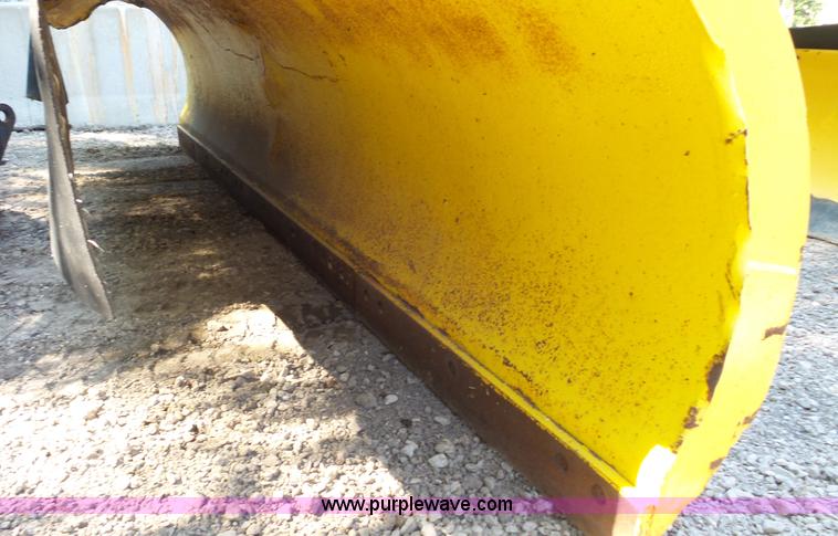 image for item BS9876 Snow plow