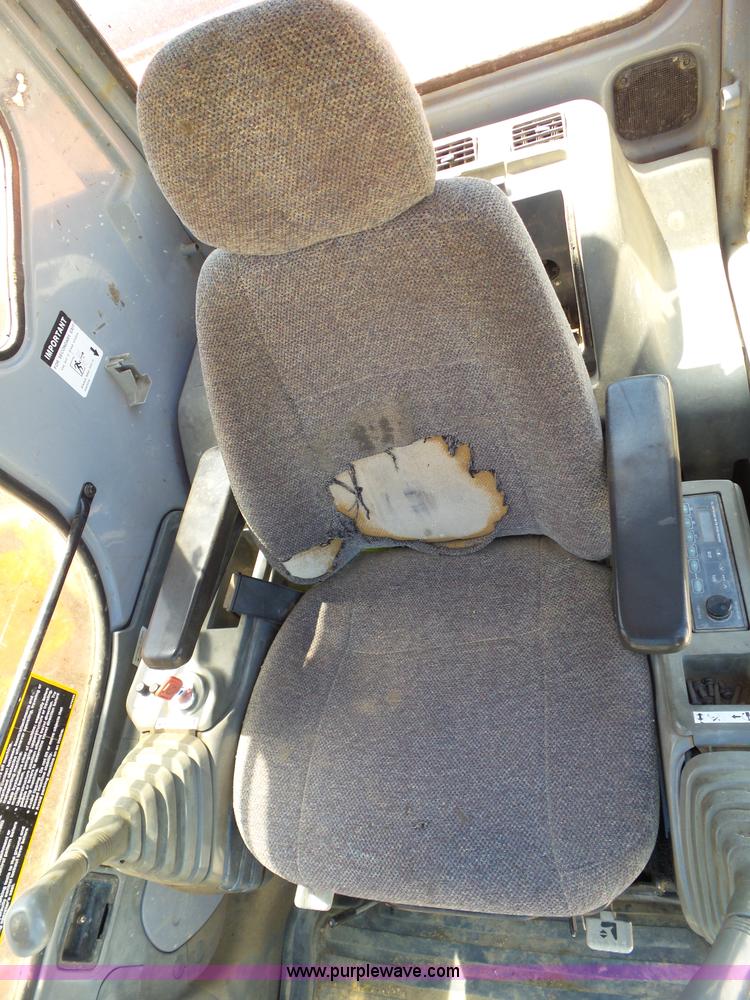 image for item BZ9761 1998 Hitachi EX200LC-5 excavator