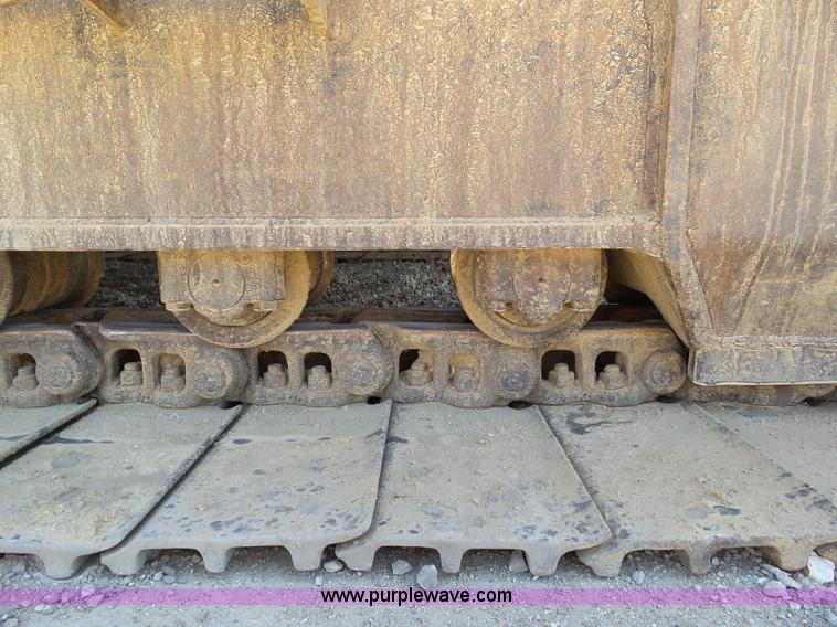 image for item BZ9761 1998 Hitachi EX200LC-5 excavator