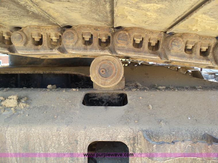 image for item BZ9761 1998 Hitachi EX200LC-5 excavator