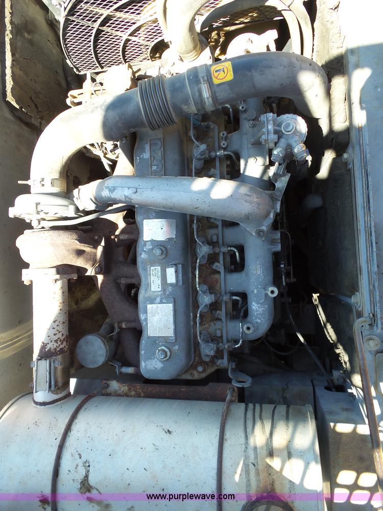 image for item BZ9761 1998 Hitachi EX200LC-5 excavator