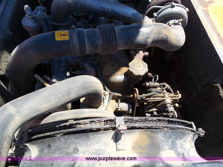 image for item BZ9761 1998 Hitachi EX200LC-5 excavator