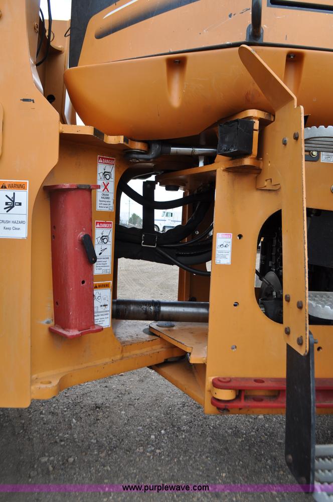 image for item G7407 2004 Case 621D wheel loader