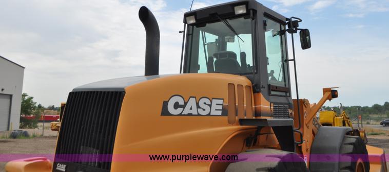 image for item G7407 2004 Case 621D wheel loader