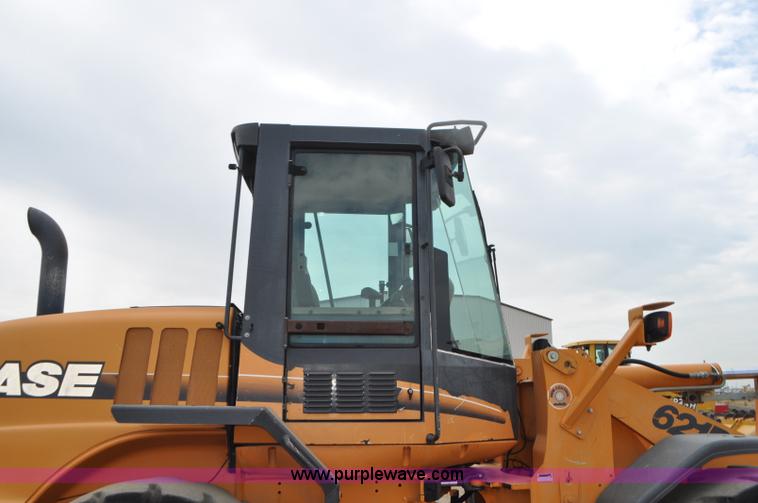 image for item G7407 2004 Case 621D wheel loader
