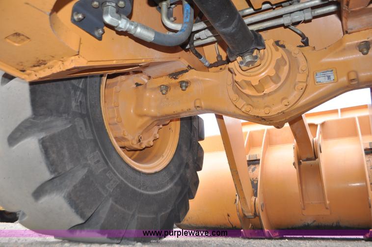 image for item G7407 2004 Case 621D wheel loader