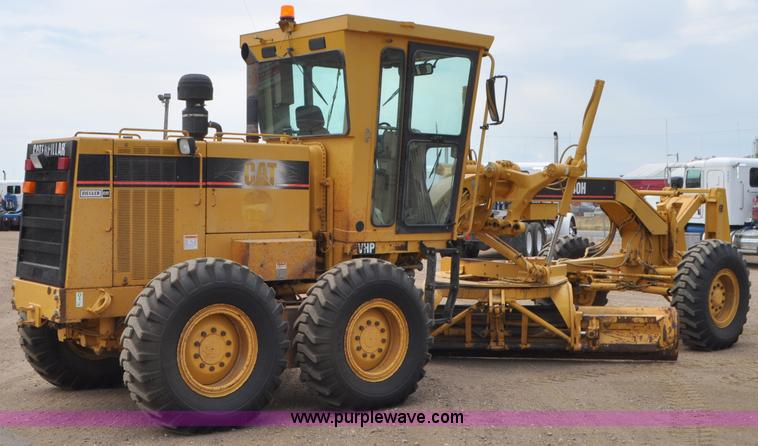 image for item G7408 1996 Caterpillar 140H motor grader