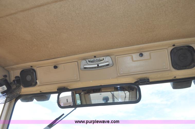 image for item G7408 1996 Caterpillar 140H motor grader