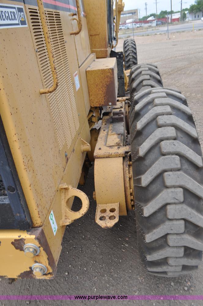image for item G7408 1996 Caterpillar 140H motor grader