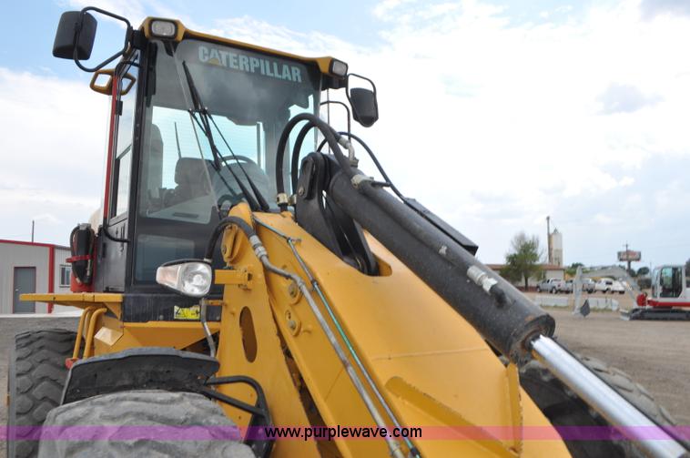 image for item G7410 2005 Caterpillar 930G integrated tool carrier