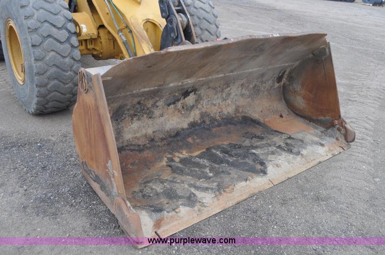 image for item G7410 2005 Caterpillar 930G integrated tool carrier