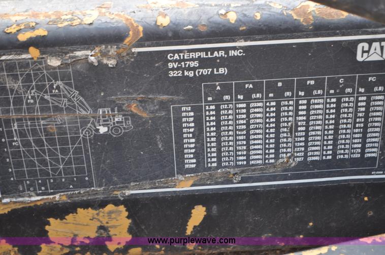 image for item G7410 2005 Caterpillar 930G integrated tool carrier