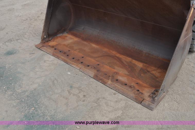 image for item G7411 1980 Caterpillar 950 wheel loader