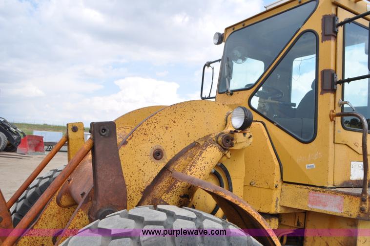 image for item G7411 1980 Caterpillar 950 wheel loader