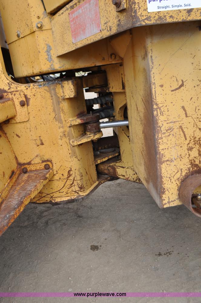 image for item G7411 1980 Caterpillar 950 wheel loader