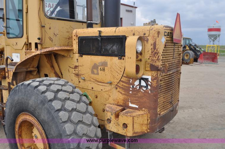 image for item G7411 1980 Caterpillar 950 wheel loader