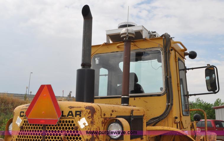 image for item G7411 1980 Caterpillar 950 wheel loader