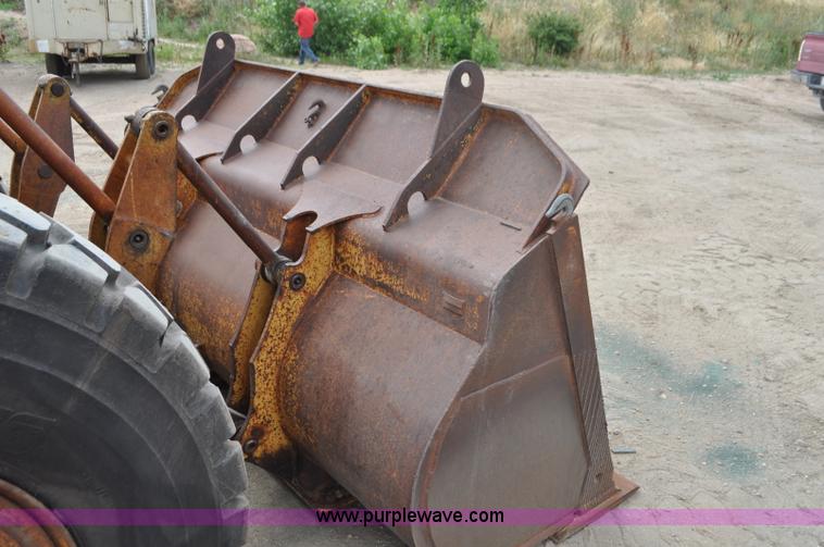 image for item G7411 1980 Caterpillar 950 wheel loader