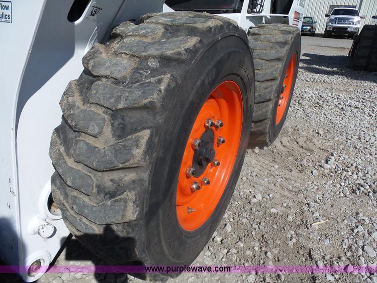 image for item J1661 2015 Bobcat S570 skid steer