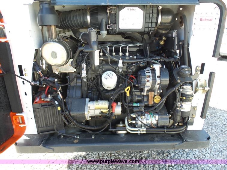 image for item J1661 2015 Bobcat S570 skid steer