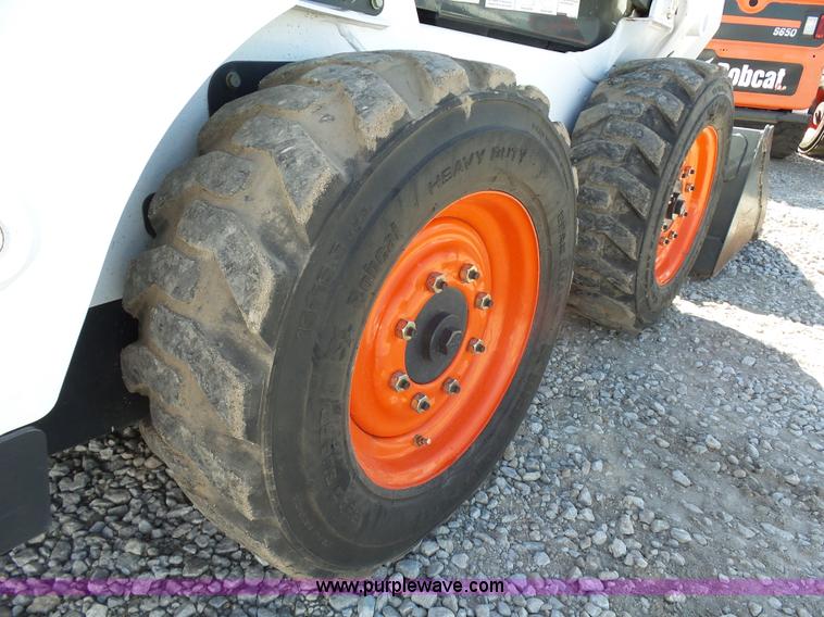 image for item J1661 2015 Bobcat S570 skid steer