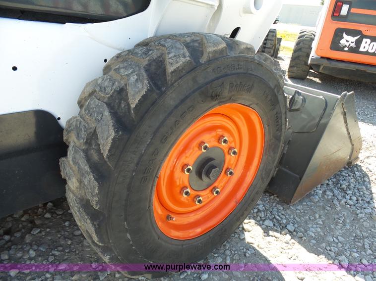 image for item J1661 2015 Bobcat S570 skid steer