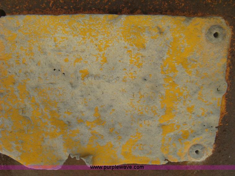 image for item J2779 1988 Butler pole trailer