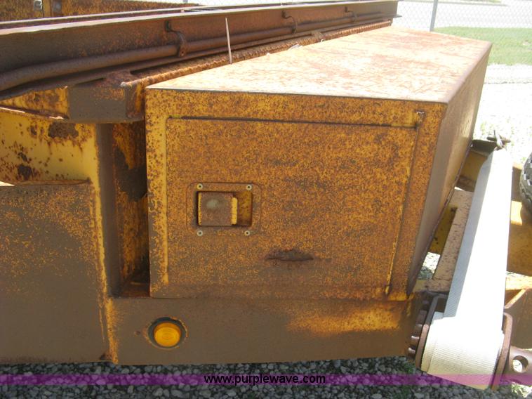 image for item J2779 1988 Butler pole trailer