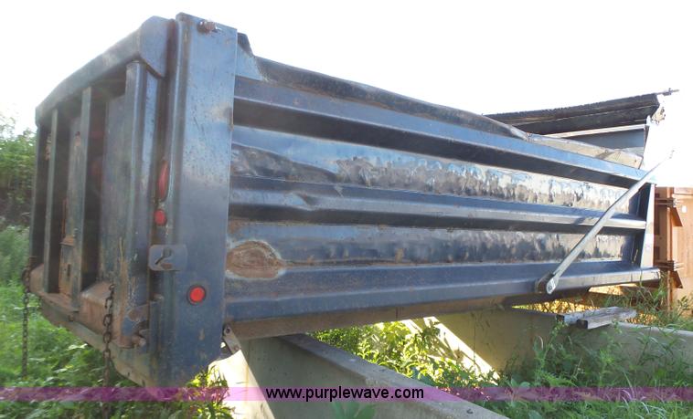 image for item K2179 Heil HPT31616Y17 dump bed