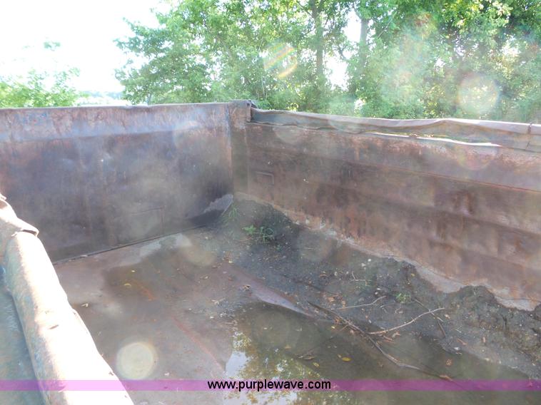 image for item K2179 Heil HPT31616Y17 dump bed