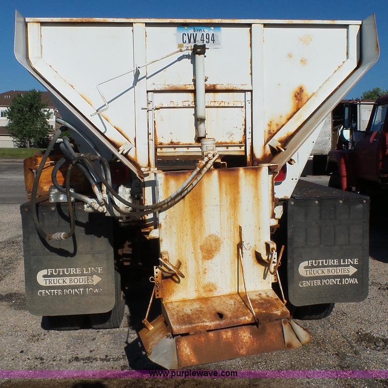 image for item K2190 1999 GMC C7500 spreader truck