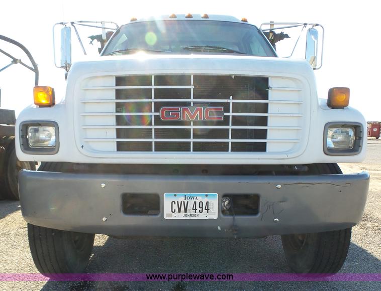 image for item K2190 1999 GMC C7500 spreader truck